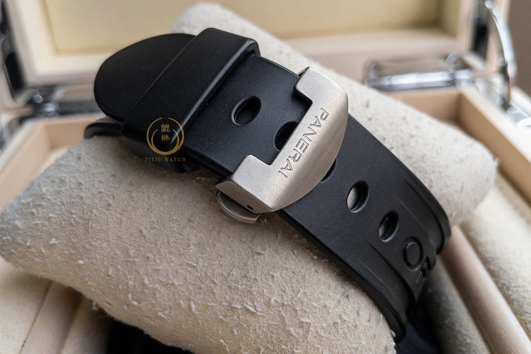 Panerai Luminor PAM00024 Submersible