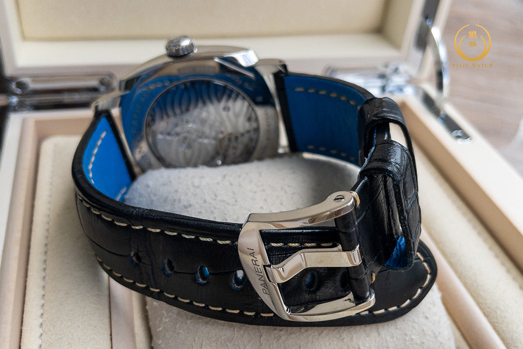 Panerai Radiomir PAM00946 GMT Power Reserve