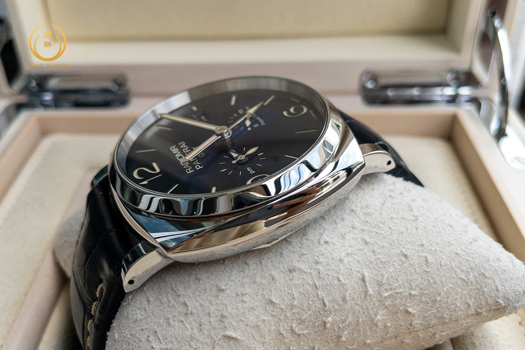 Panerai Radiomir PAM00946 GMT Power Reserve