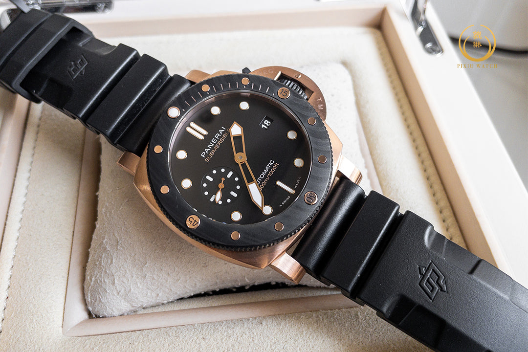 Panerai Submersible PAM00974 GoldTech