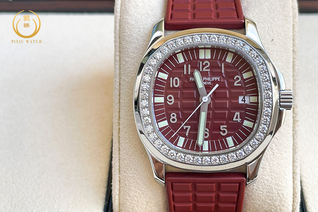 Patek Philippe Aquanaut 5067A-010 Burgundy Red Dail
