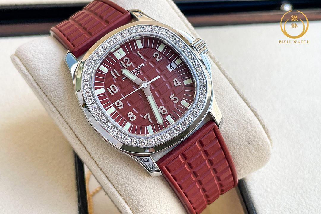 Patek Philippe Aquanaut 5067A-010 Burgundy Red Dail