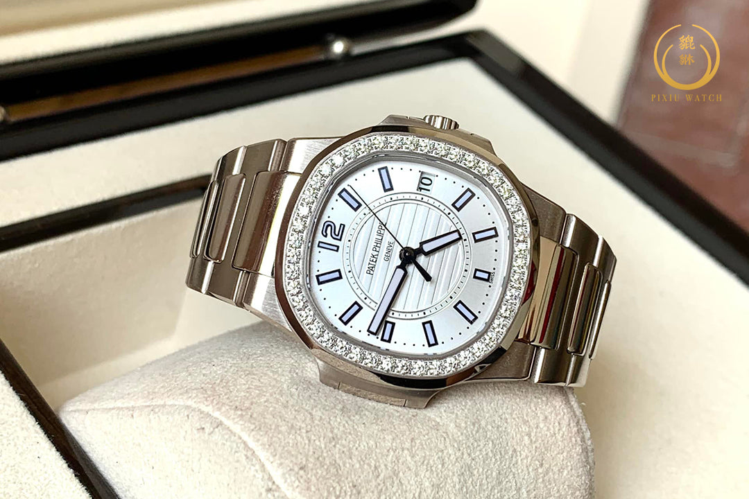 Patek Philippe Nautilus 7010/1G-001 White Gold Diamond