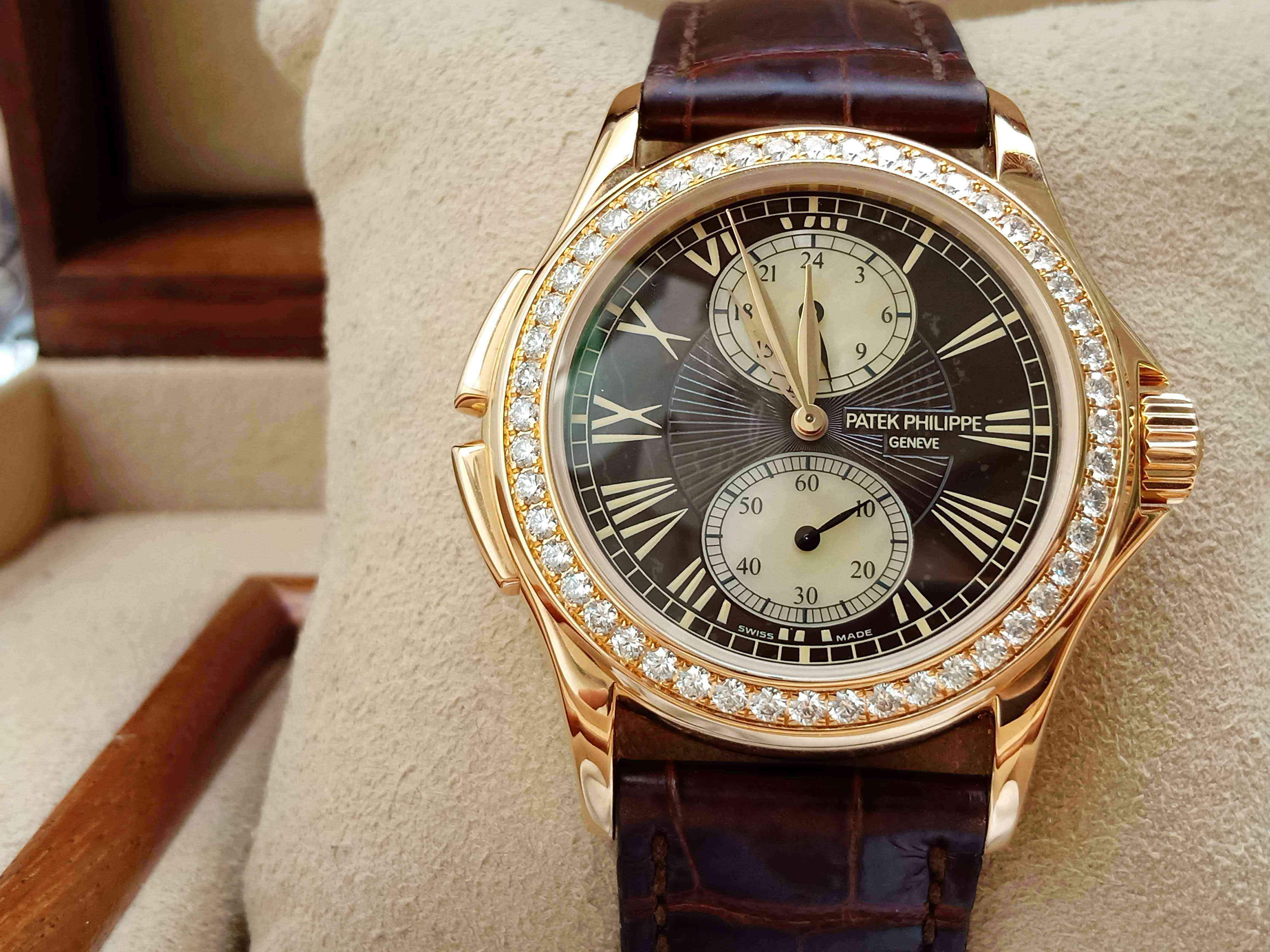 Patek Phillipe Calatrava 4934R Travel Time Ladies