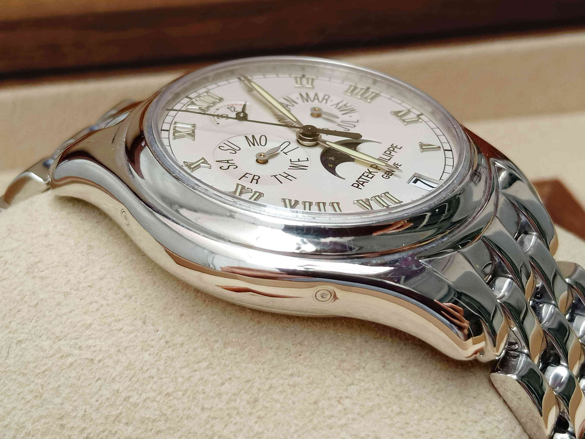 Patek Phillippe Complications 5036/1G Annual Calendar