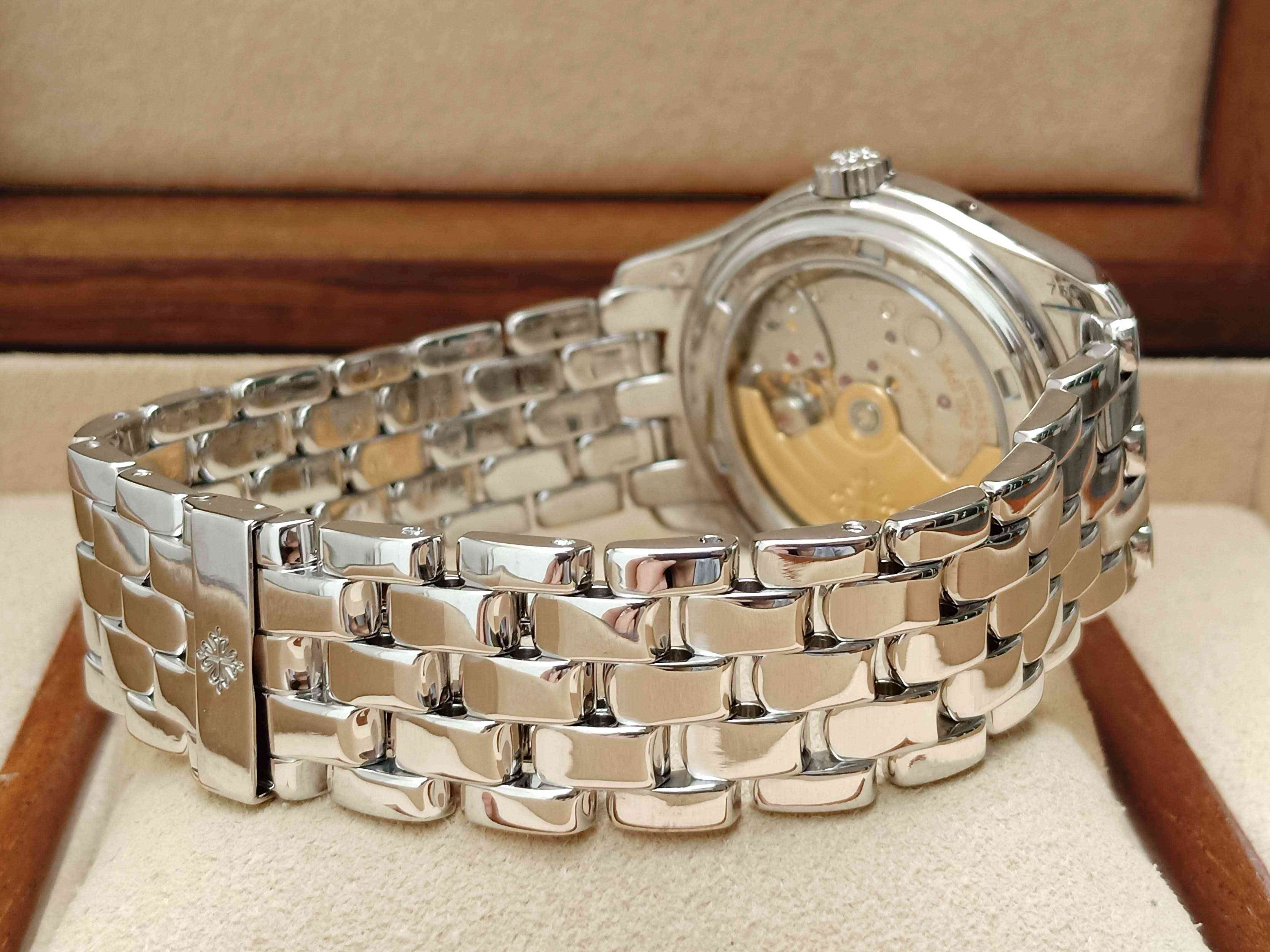 Patek Phillippe Complications 5036/1G Annual Calendar