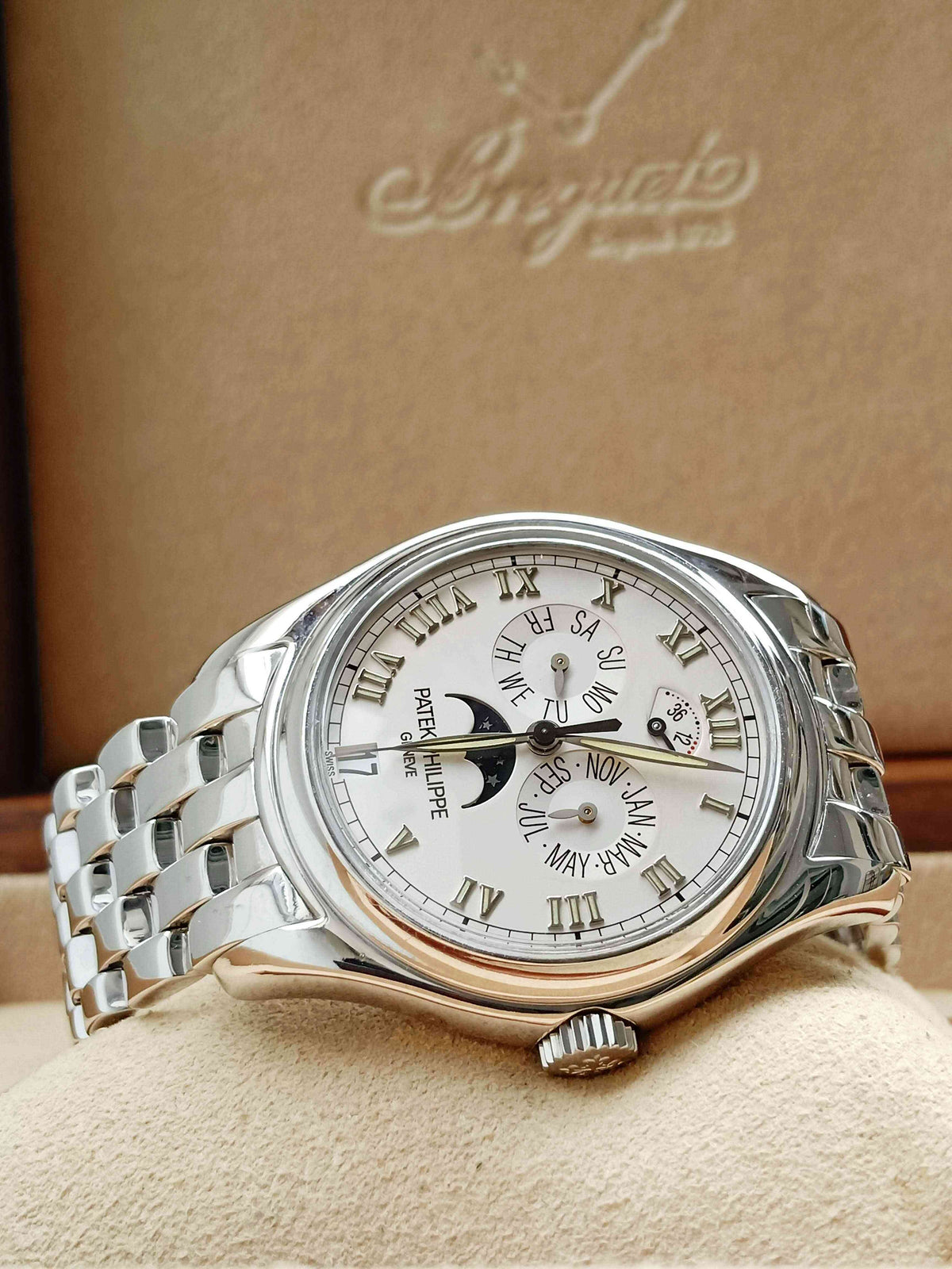 Patek Phillippe Complications 5036/1G Annual Calendar