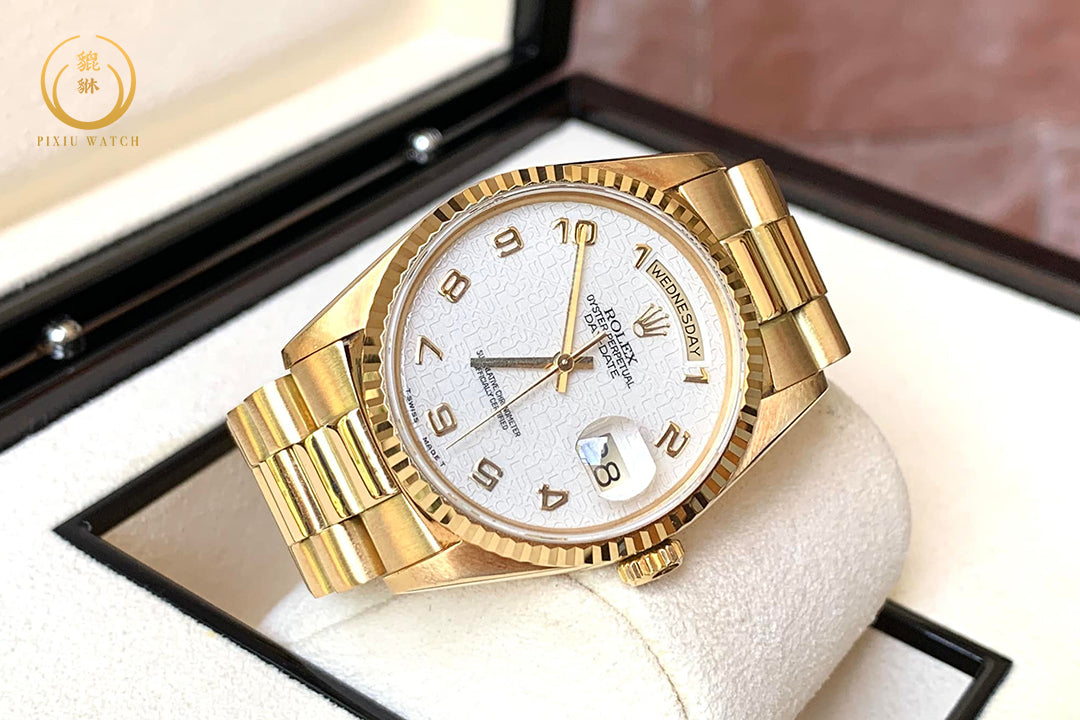 Rolex Day-Date 18238 President Com Dial Yellow Gold