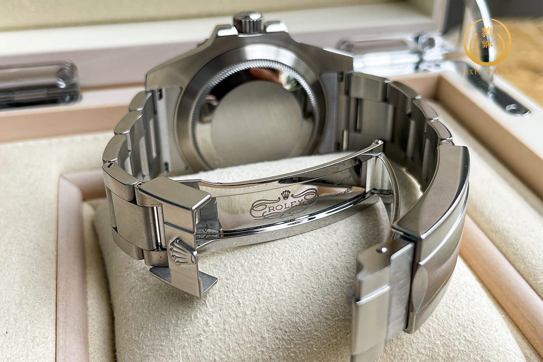 Rolex Submariner Date