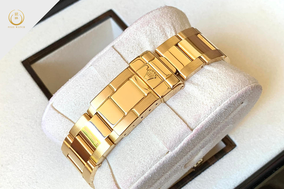 Rolex Yacht Master 18K Yellow Gold