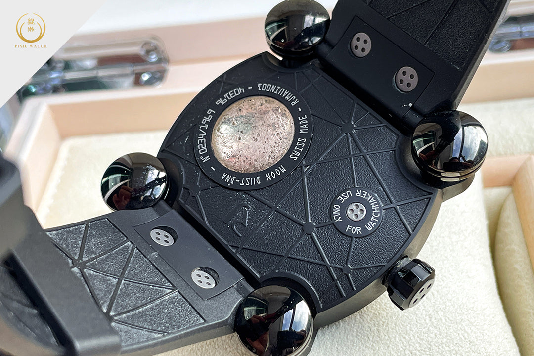 Romain Jerome Moon Invader Black
