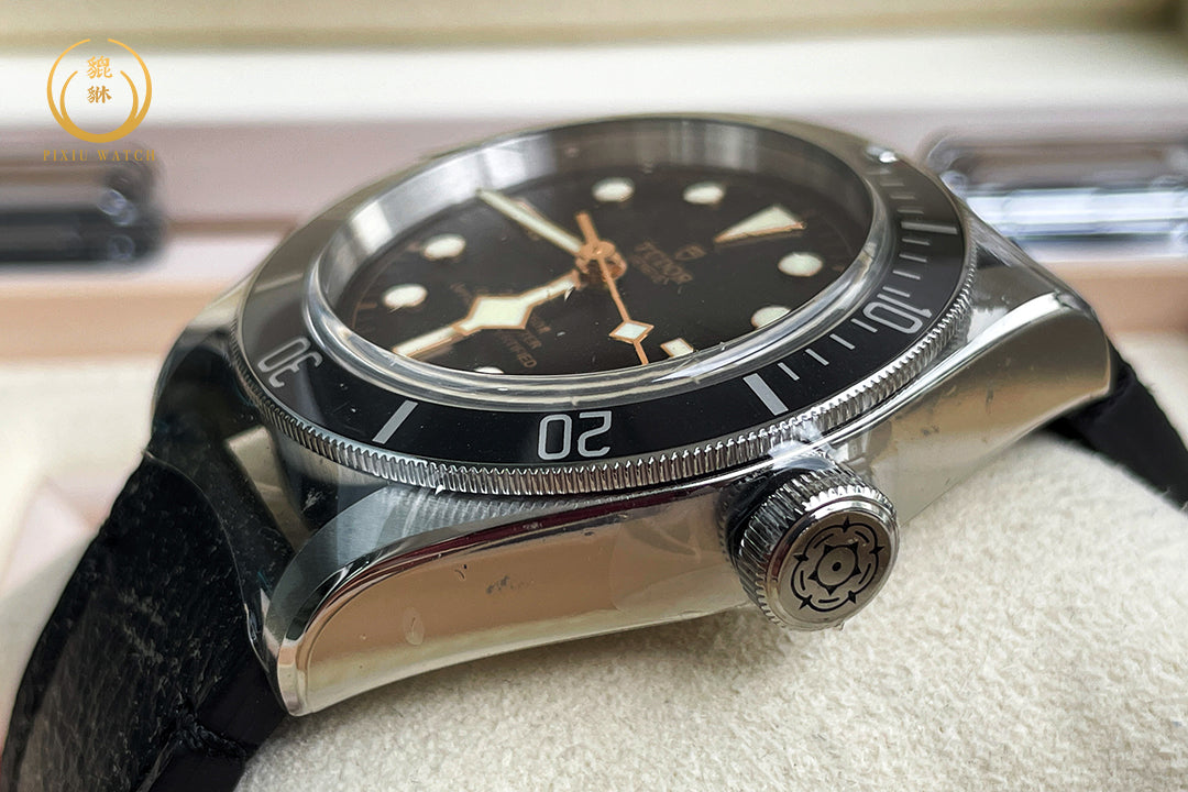 NEW" Tudor Black Bay Black Aged Strap