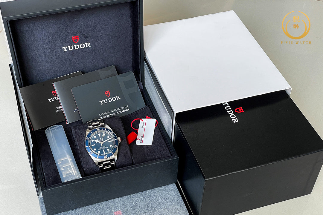 Tudor Black Bay Fifty-Eight Navy Blue Riveted