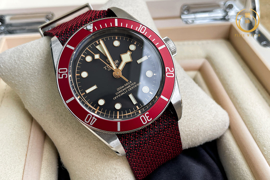 “ของใหม่” Tudor Black Bay Red Burgundy