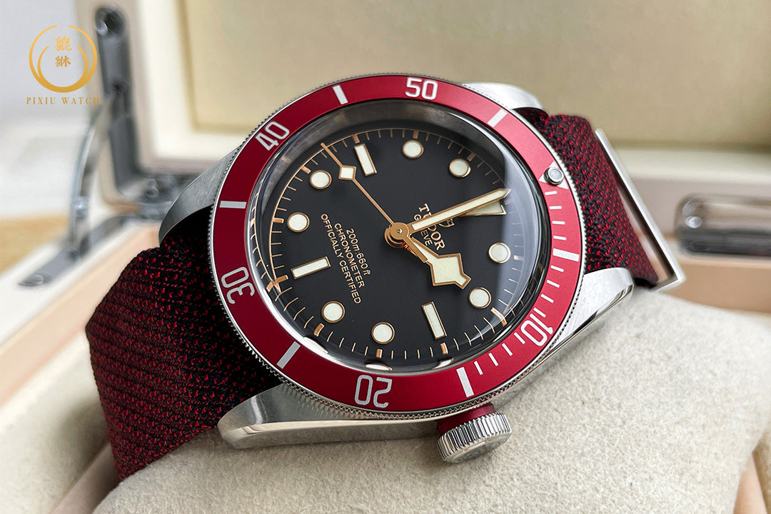 “ของใหม่” Tudor Black Bay Red Burgundy