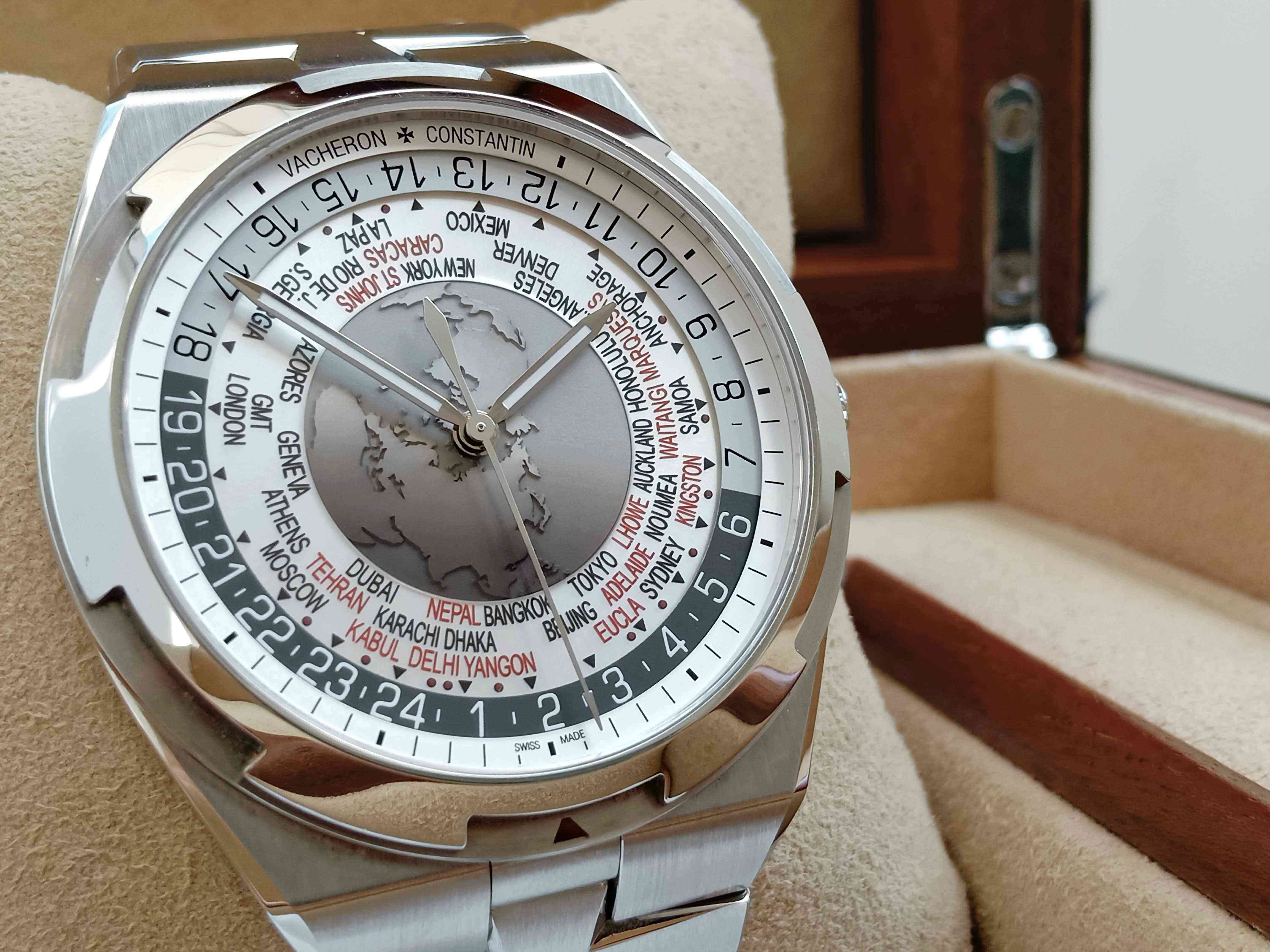 Vacheron Constantin Overseas World Time