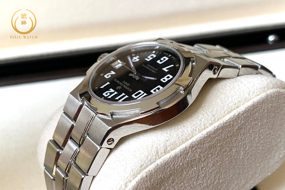 Vacheron Constantin Overseas 42052 1st Gen Arabic Dial
