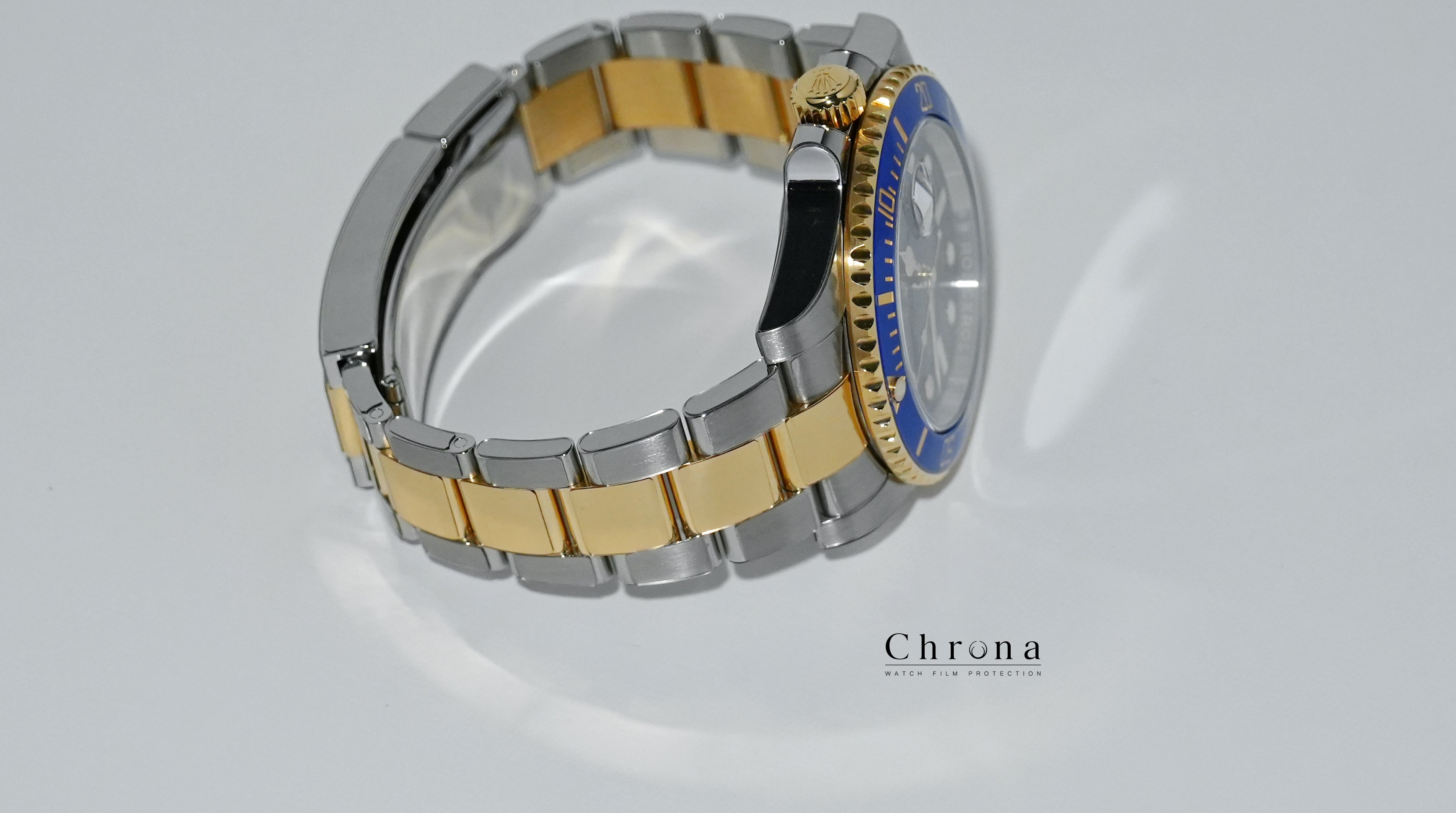 Rolex Submariner Date Two Tone 2 Left